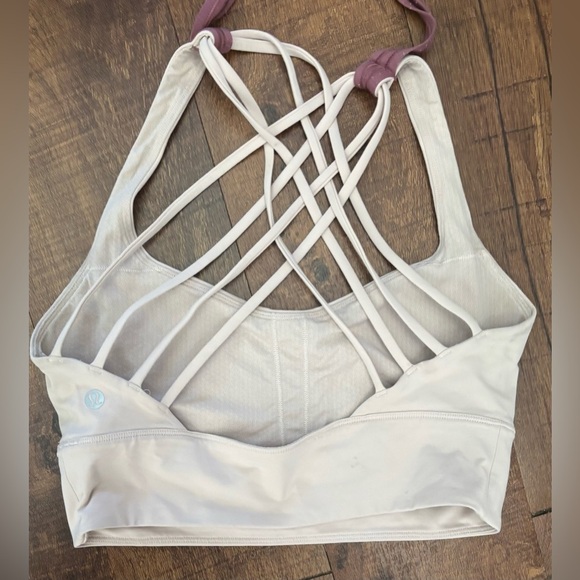 Llululemon  Tied in Energy 2-in-1 Tank
activewear criss cross tank top Sz 8 - Picture 10 of 12